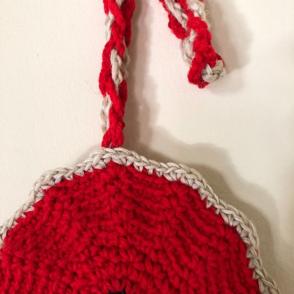 Crochet Pot Holders, Affordable Valentine Day Gift Set, Farmhouse Pot Holders - Picture 6 of 15